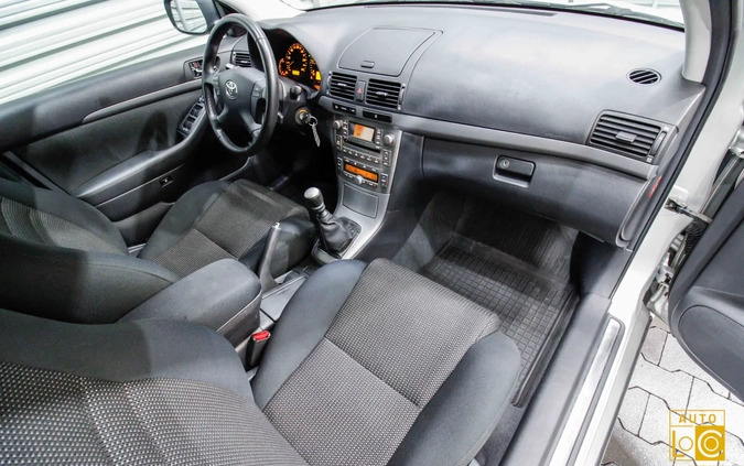 Toyota Avensis cena 14999 przebieg: 194000, rok produkcji 2007 z Nowe Skalmierzyce małe 326